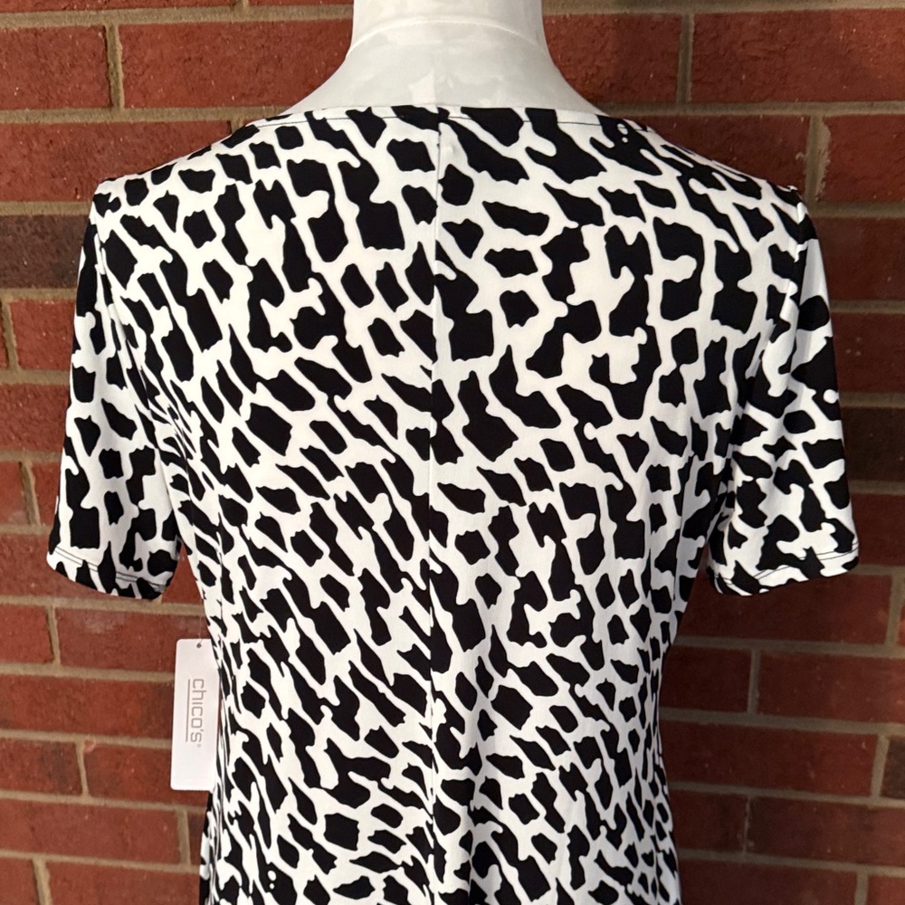 Chico's Black & White Animal Rain Brielle Knee Dress - Picture 6 of 9